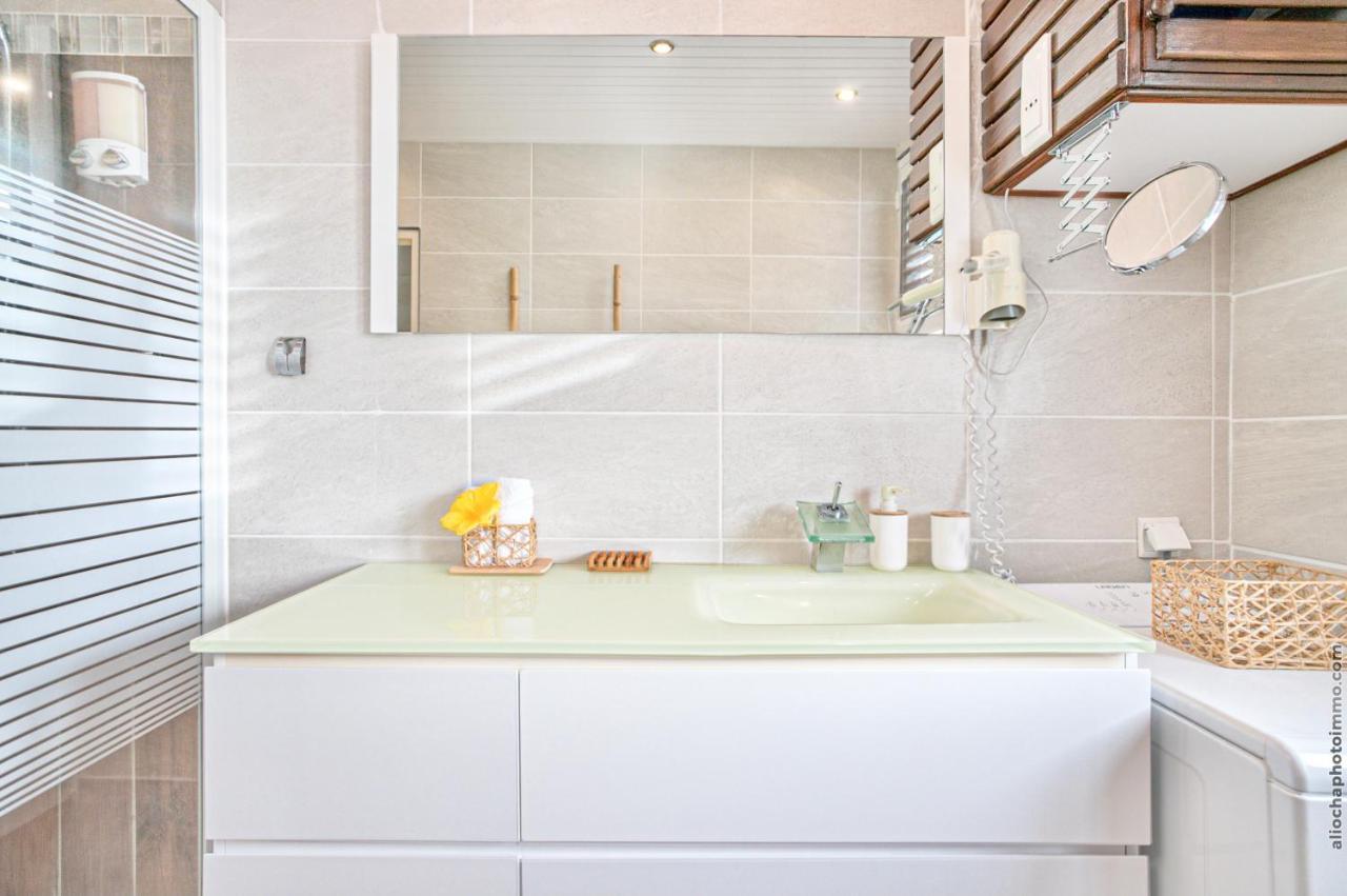 פור-דה-פראנס Foyal Suites מראה חיצוני תמונה