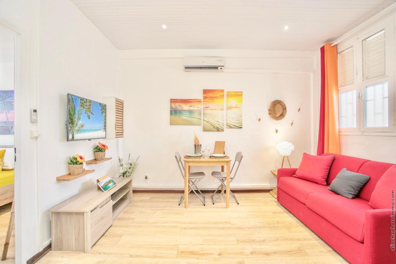פור-דה-פראנס Foyal Suites מראה חיצוני תמונה